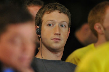 Главе Facebook угрожали физической расправой - «Интернет»