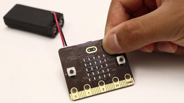 BBC начала поставки бесплатных компьютеров Micro Bit для обучения программированию - «Новости сети»