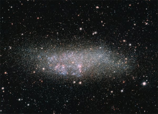 Фото дня: одинокая галактика в созвездии Кита - «Новости сети»