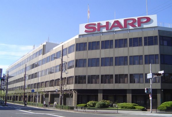 Foxconn захотела купить Sharp на миллиард дешевле - «Новости сети»