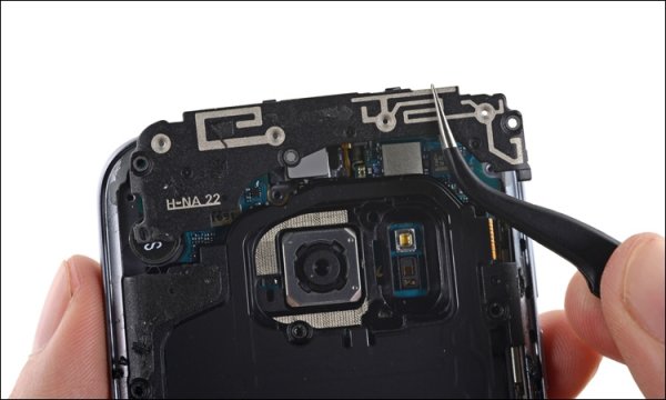 Ремонтопригодность Samsung Galaxy S7 оценили на «троечку» - «Новости сети»