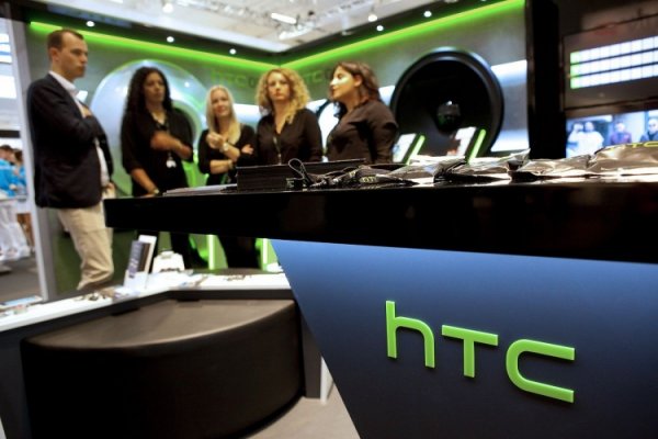 HTC терпит убытки уже год - «Новости сети»