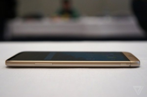 LG перед MWC показала G5 и его «друзей» — подробности - «Новости сети»