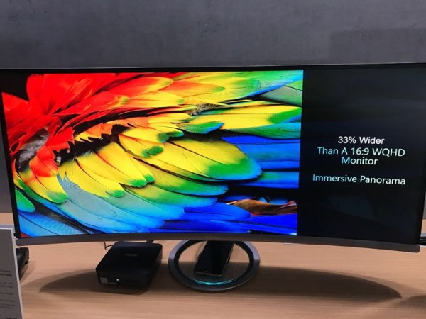 Монитор ASUS Designo Curve MX38VQ оснащён системой беспроводной подзарядки гаджетов - «Новости сети»