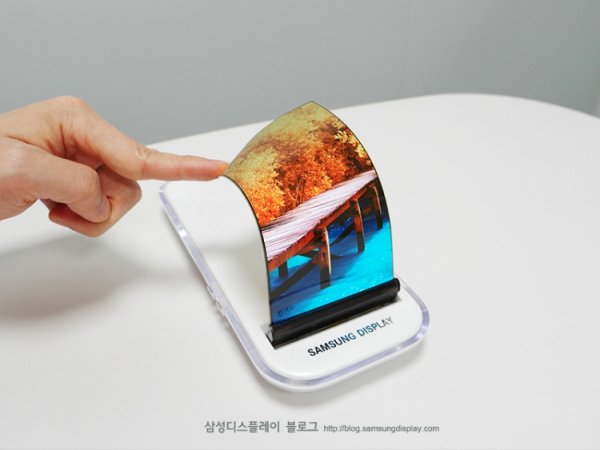 Релиз складного смартфона Samsung ожидается в третьем квартале 2017 года - «Новости сети»