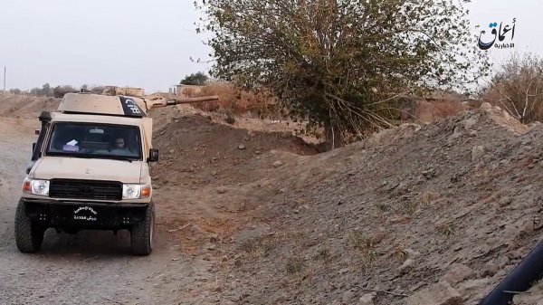 Скрестить Toyota и БМП-1: война пикапов на Ближнем Востоке - «Интернет и связь» Скрестить Toyota и БМП-1: война пикапов на Ближнем Востоке - «Интернет и связь»