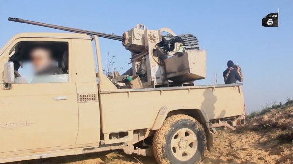 Скрестить Toyota и БМП-1: война пикапов на Ближнем Востоке - «Интернет и связь» Скрестить Toyota и БМП-1: война пикапов на Ближнем Востоке - «Интернет и связь»