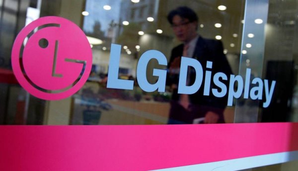 В LG создан первый в мире 5,7" дисплей формата QHD+ для смартфонов - «Новости сети»