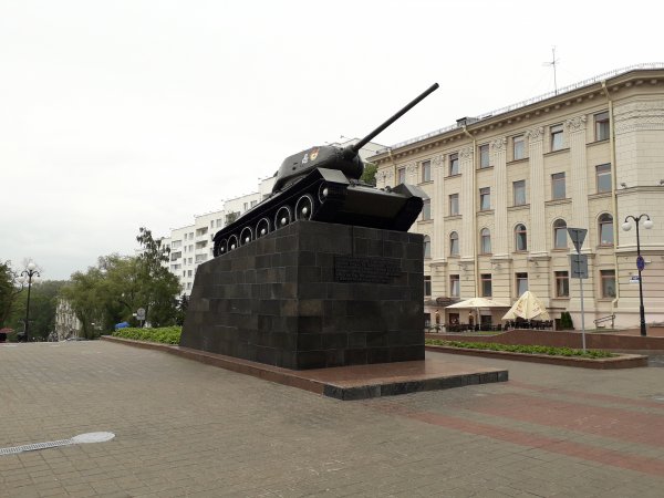 Долгоиграющий ответ Xiaomi: обзор новых Samsung Galaxy J (2017) | - «Интернет и связь»