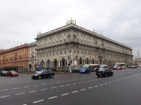 Долгоиграющий ответ Xiaomi: обзор новых Samsung Galaxy J (2017) | - «Интернет и связь»