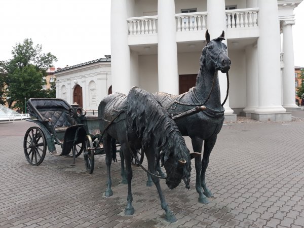 Долгоиграющий ответ Xiaomi: обзор новых Samsung Galaxy J (2017) | - «Интернет и связь»