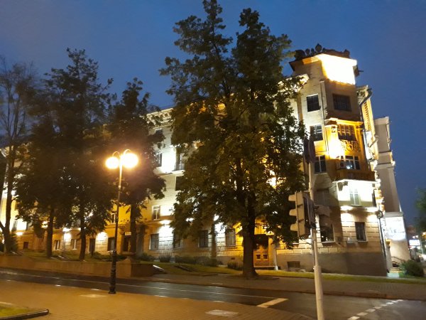 Долгоиграющий ответ Xiaomi: обзор новых Samsung Galaxy J (2017) | - «Интернет и связь»