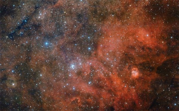 Фото дня: удивительное изображение трёх туманностей в одном поле - «Новости сети»