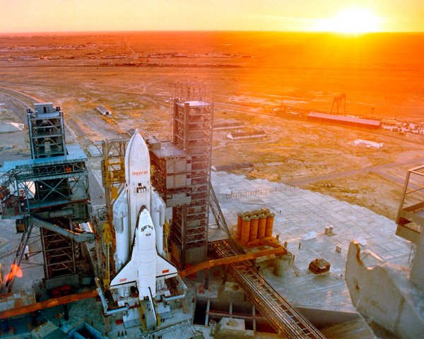 Главные открытия 1980-х: как появились компакт-диски и космические челноки | - «Интернет и связь»