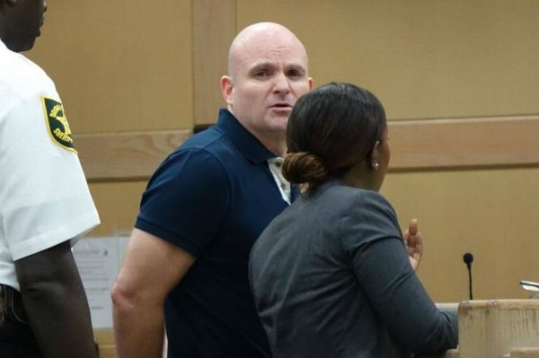 Мужчину приговорили к тюрьме за то, что он не вспомнил пароль от iPhone | - «Интернет и связь»