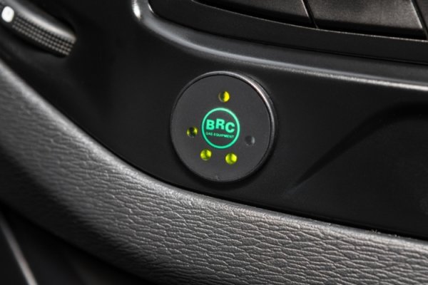 Начато производство двухтопливной версии LADA Vesta - «Новости сети»