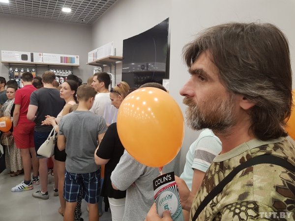 Огромный ажиотаж, но цены выше рыночных: в Минске открылся фирменный магазин Xiaomi | - «Интернет и связь» Огромный ажиотаж, но цены выше рыночных: в Минске открылся фирменный магазин Xiaomi | - «Интернет и связь»