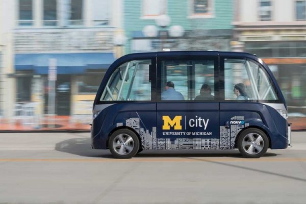 Самоуправляемые электрические мини-автобусы появятся в кампусе Мичиганского университета - «Новости сети»
