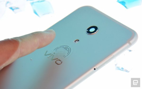 Смартфон Vivo первым получит встраиваемый в дисплей биометрический сканер Qualcomm - «Новости сети» Смартфон Vivo первым получит встраиваемый в дисплей биометрический сканер Qualcomm - «Новости сети»