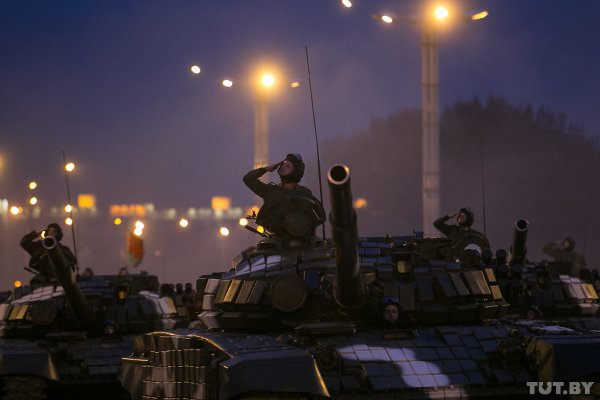 Танки в городе: что показали на вчерашней репетиции парада | - «Интернет и связь»