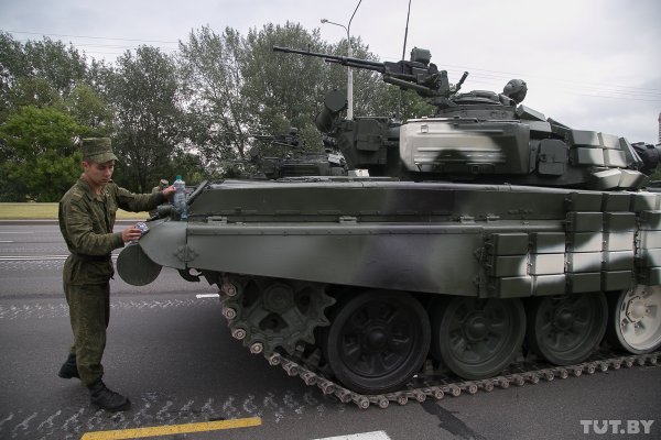Танки в городе: что показали на вчерашней репетиции парада | - «Интернет и связь»