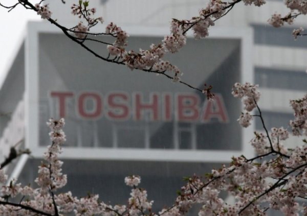 Western Digital ещё раз увеличит предложение за полупроводниковый бизнес Toshiba - «Новости сети» Western Digital ещё раз увеличит предложение за полупроводниковый бизнес Toshiba - «Новости сети»