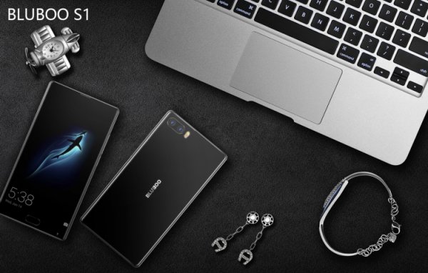 «Живые» фото безрамочного смартфона BLUBOO S1 - «Новости сети» «Живые» фото безрамочного смартфона BLUBOO S1 - «Новости сети»