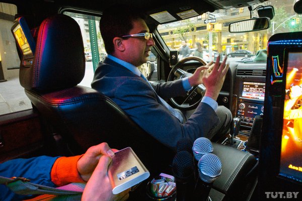 "Жизнь слишком коротка". Как таксист из Нью-Йорка после смерти сына дарит радость людям | - «Интернет и связь»