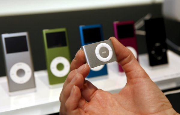 Apple убрала из продажи iPod shuffle и iPod nano  - «Интернет и связь»