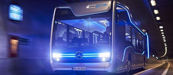 Daimler оснастит автобусы системой автоматического торможения при обнаружении пешеходов - «Новости сети»