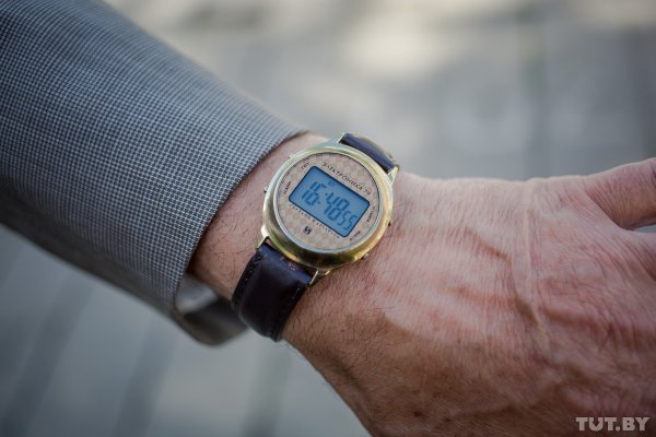 "И по 30 лет шли". Как в Минске делали легендарные часы "Электроника" | - «Интернет и связь»