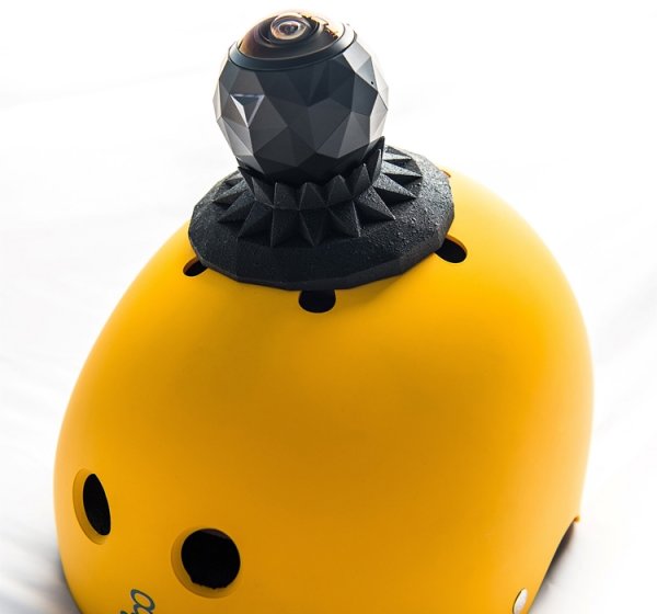 Nissan JukeCam: первая в мире экшен-камера и видеорегистратор с круговым обзором - «Новости сети»