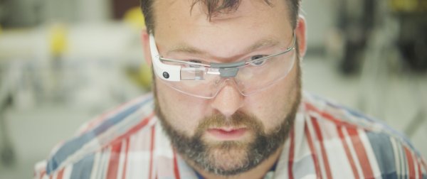 Представлена новая версия "умных" очков Google Glass  - «Интернет и связь»