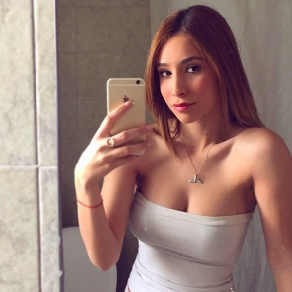 Рядовая израильской армии стала звездой Instagram | - «Интернет и связь»