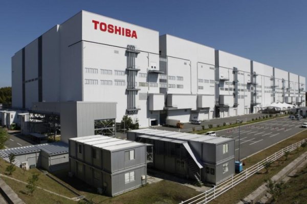 Toshiba умолчала о возможном получении SK Hynix доли в производстве чипов памяти - «Новости сети»