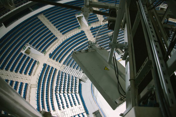 25 фур с оборудованием и антенны под куполом. Что скрывает "Минск-Арена" | - «Интернет и связь» 25 фур с оборудованием и антенны под куполом. Что скрывает "Минск-Арена" | - «Интернет и связь»