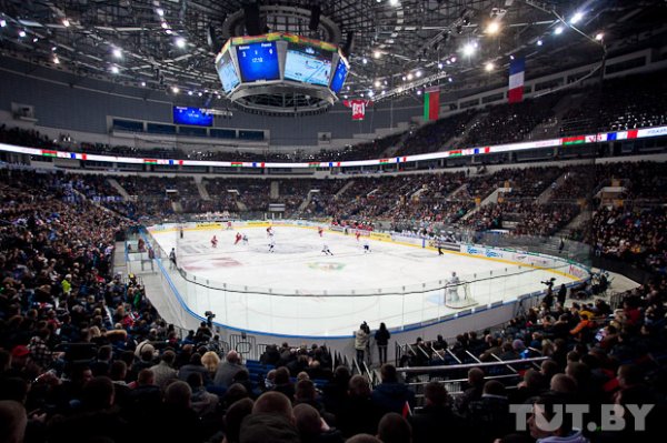 25 фур с оборудованием и антенны под куполом. Что скрывает "Минск-Арена" | - «Интернет и связь» 25 фур с оборудованием и антенны под куполом. Что скрывает "Минск-Арена" | - «Интернет и связь»