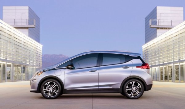 Chevrolet Bolt превзошёл Tesla Model S 75D в тесте на максимальную дальность поездки - «Новости сети»