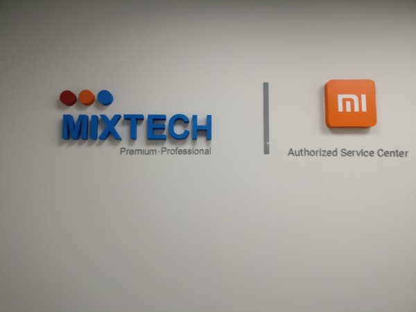 И опять ажиотаж. В Минске открылся второй фирменный магазин Xiaomi | - «Интернет и связь» И опять ажиотаж. В Минске открылся второй фирменный магазин Xiaomi | - «Интернет и связь»