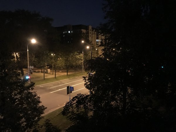 iPhone 7 Plus против своего топового "Android-клона": фотобитва флагманов | - «Интернет и связь»