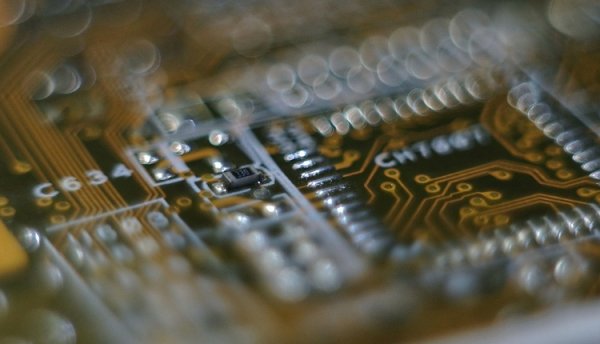 Исследователи из России создали самый тонкий в мире полупроводник с заданными свойствами - «Новости сети»