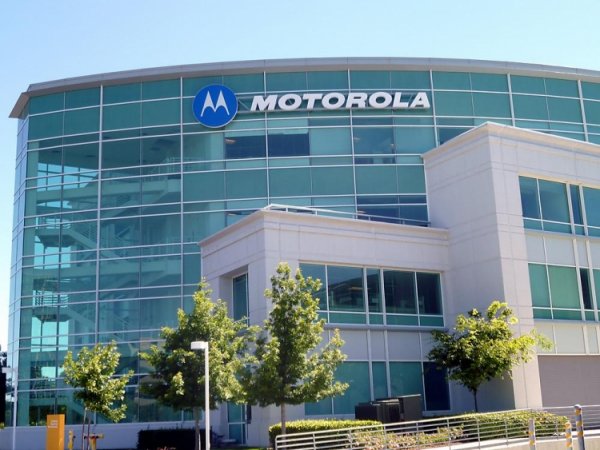 Motorola запатентовала дисплей для смартфона с функцией «самозаживления» - «Новости сети» Motorola запатентовала дисплей для смартфона с функцией «самозаживления» - «Новости сети»