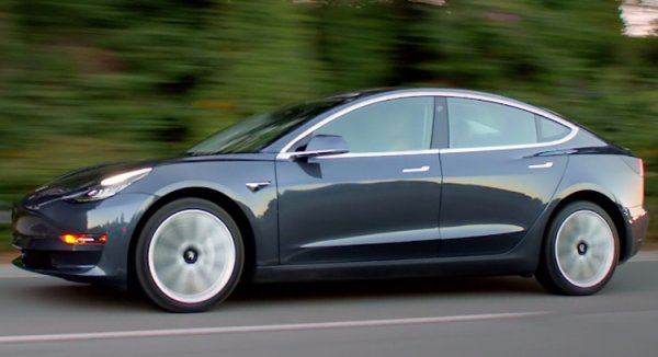 «Народный» электромобиль Tesla Model 3 выйдет в версии Performance - «Новости сети»