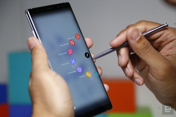 Samsung представила флагман Galaxy Note 8: известна цена в Беларуси | - «Интернет и связь» Samsung представила флагман Galaxy Note 8: известна цена в Беларуси | - «Интернет и связь»