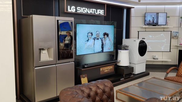 Здесь можно купить телевизор и сделать маникюр. Как выглядит фирменный магазин LG в Корее | - «Интернет и связь»