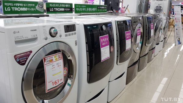 Здесь можно купить телевизор и сделать маникюр. Как выглядит фирменный магазин LG в Корее | - «Интернет и связь»