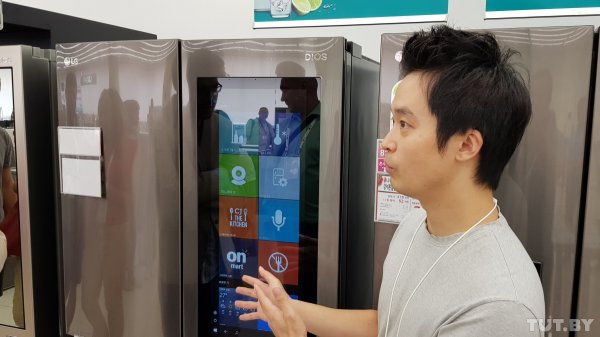 Здесь можно купить телевизор и сделать маникюр. Как выглядит фирменный магазин LG в Корее | - «Интернет и связь»