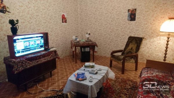 Фото дня: постсоветский ретро-антураж для ретро-консоли SNES Mini - «Новости сети» Фото дня: постсоветский ретро-антураж для ретро-консоли SNES Mini - «Новости сети»