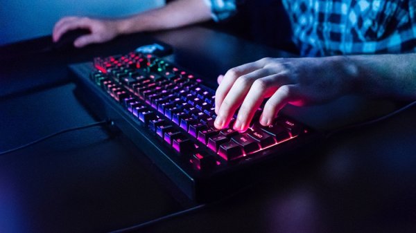 Игровая клавиатура SteelSeries Apex 150 с пятизонной RGB-подсветкой - «Новости сети»