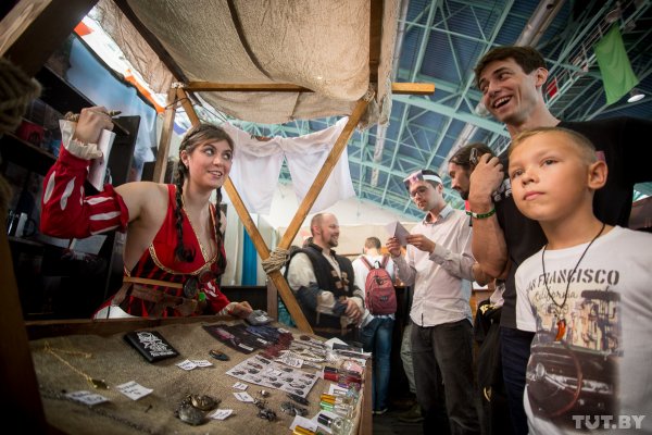 Косплей в Минске: что показали на конвенте фантастики, фэнтези и комиксов UniCon | - «Интернет и связь»